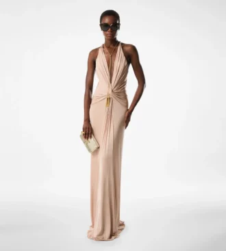 Vestido de noche con escote en V cruzado