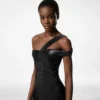 Vestido de noche con un solo hombro y detalle retorcido en la parte delantera Vestido de noche con un solo hombro y detalle retorcido en la parte delantera