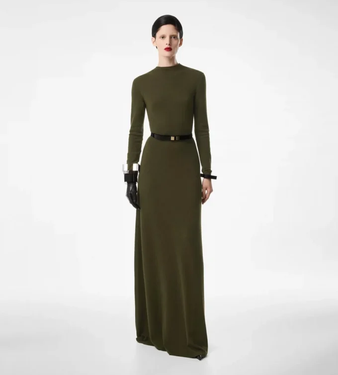 Vestido recto de cuello redondo de cachemira fina y seda Vestido recto de cuello redondo de cachemira fina y seda