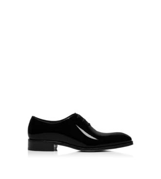 Zapatos de vestir Vincent con cordones y puntera entera de charol