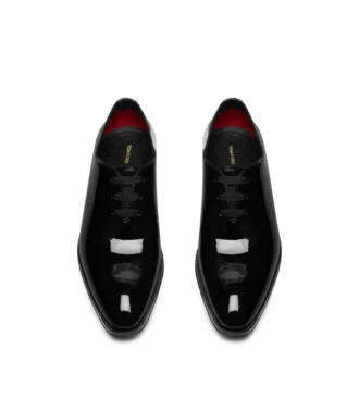Zapatos de vestir Vincent con cordones y puntera entera de charol